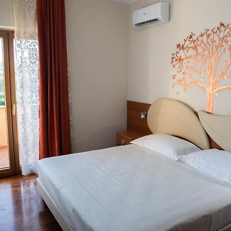 Bb Domus Catanzaro Bed and Breakfast Εξωτερικό φωτογραφία