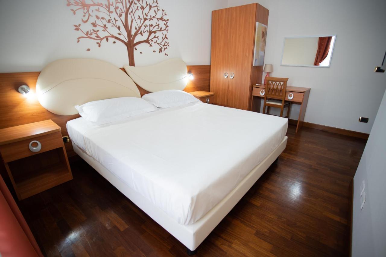 Bb Domus Catanzaro Bed and Breakfast Εξωτερικό φωτογραφία