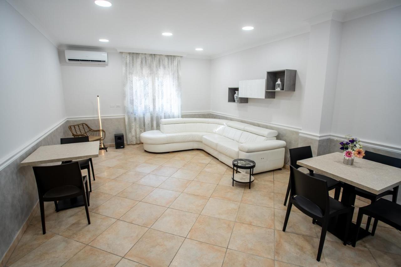 Bb Domus Catanzaro Bed and Breakfast Εξωτερικό φωτογραφία