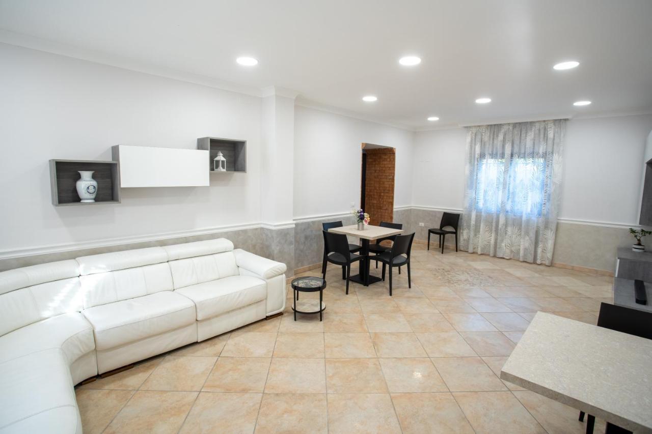 Bb Domus Catanzaro Bed and Breakfast Εξωτερικό φωτογραφία